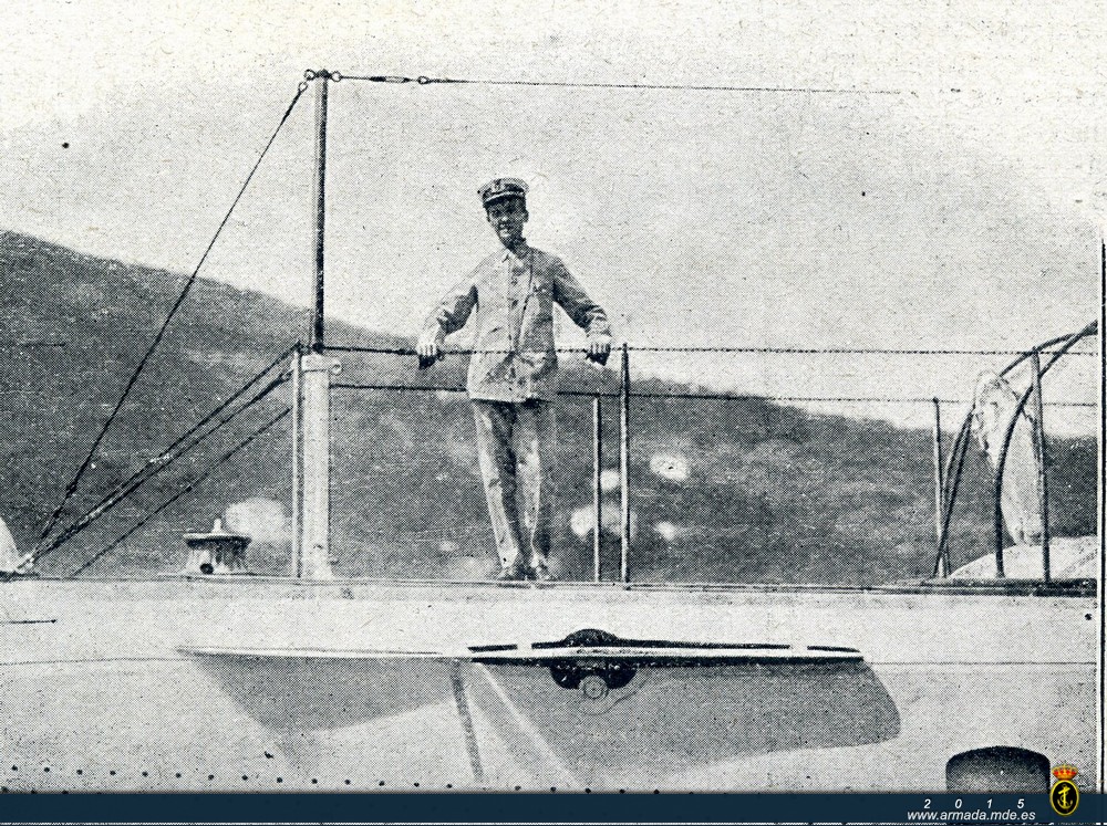 CC G de los Reyes en cubierta 1917
